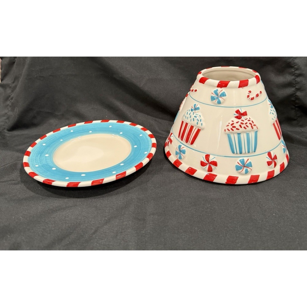 Chelsea Home Imports -Christmas Cupcake And Candy -Candle Plate And Shade Set